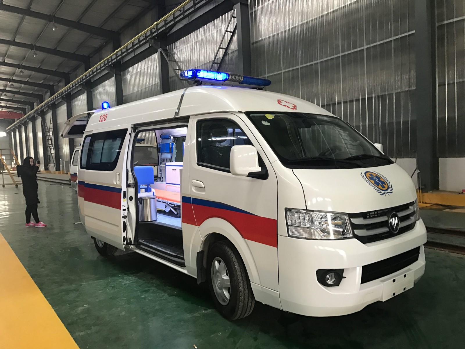 贡山救护车转院